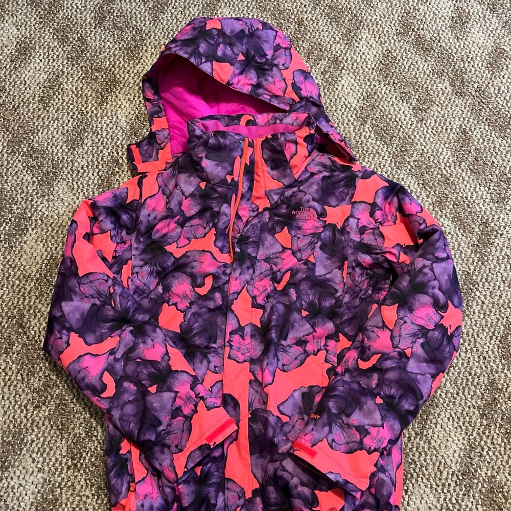 The North Face HyVent Women’s Medium Ski Coat
